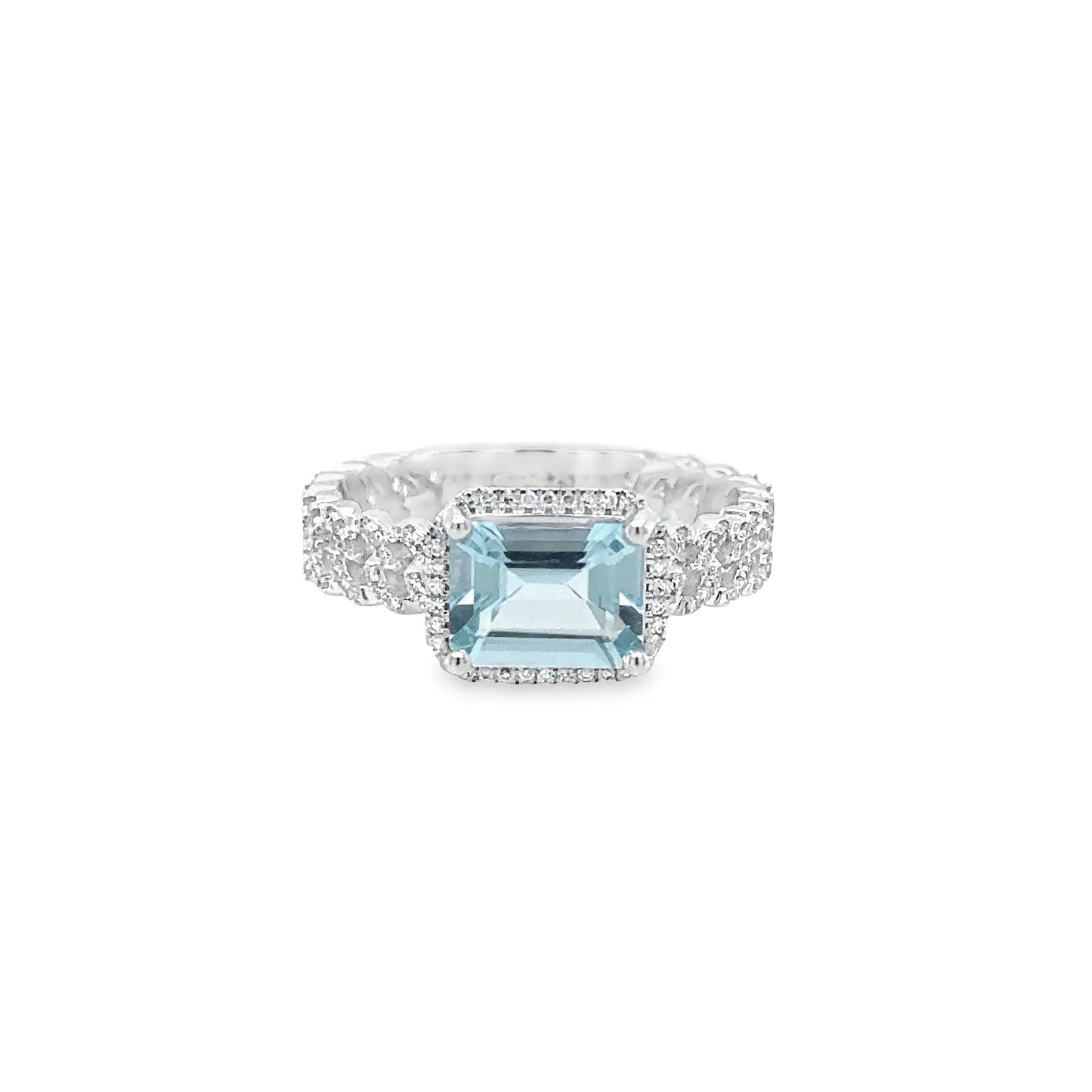 14KT WHITE GOLD AQUAMARINE RING WITH DIAMONDS