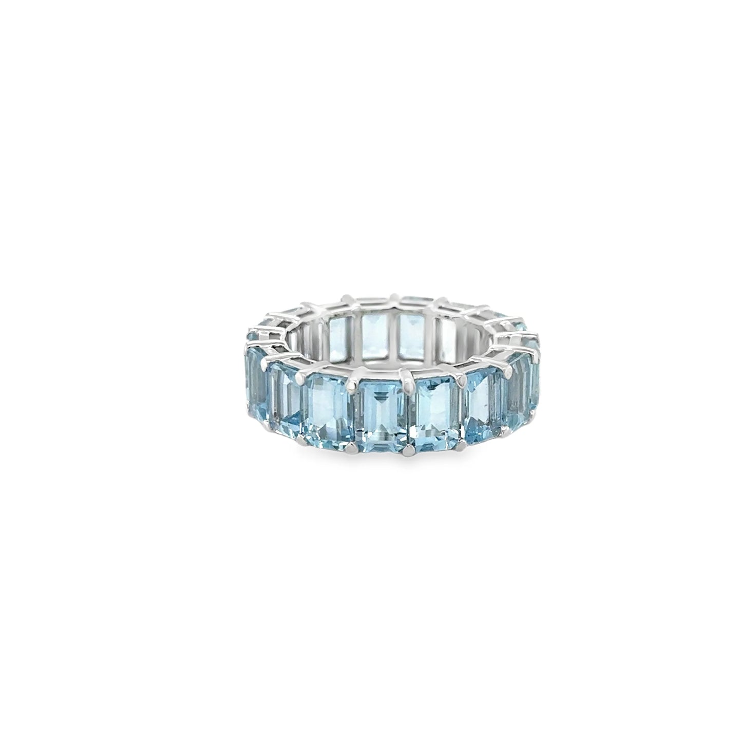 14KT YELLOW GOLD AQUAMARINE AND DIAMONDS RING