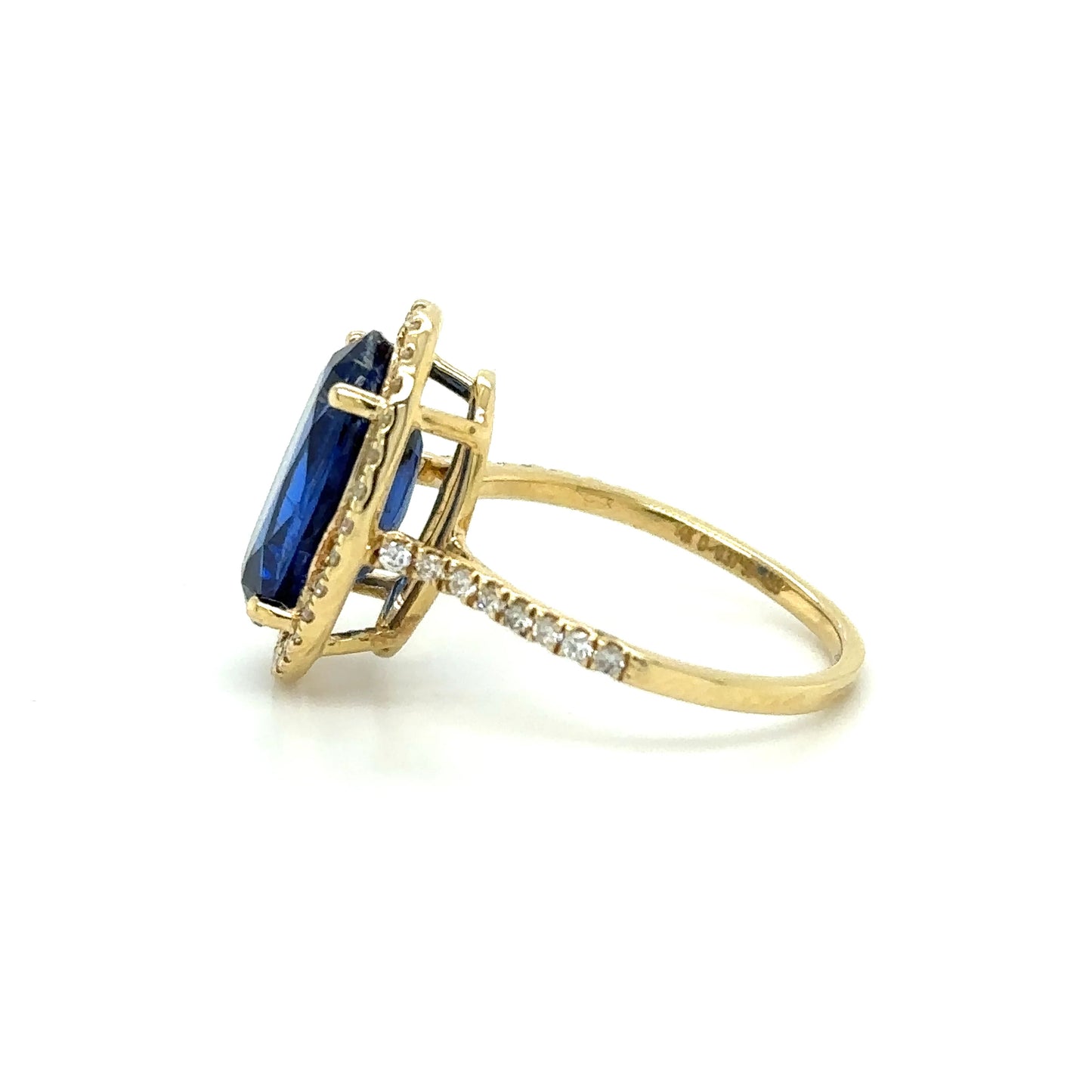 YELLOW GOLD SAPPHIRE RING WITH DIAMONDS