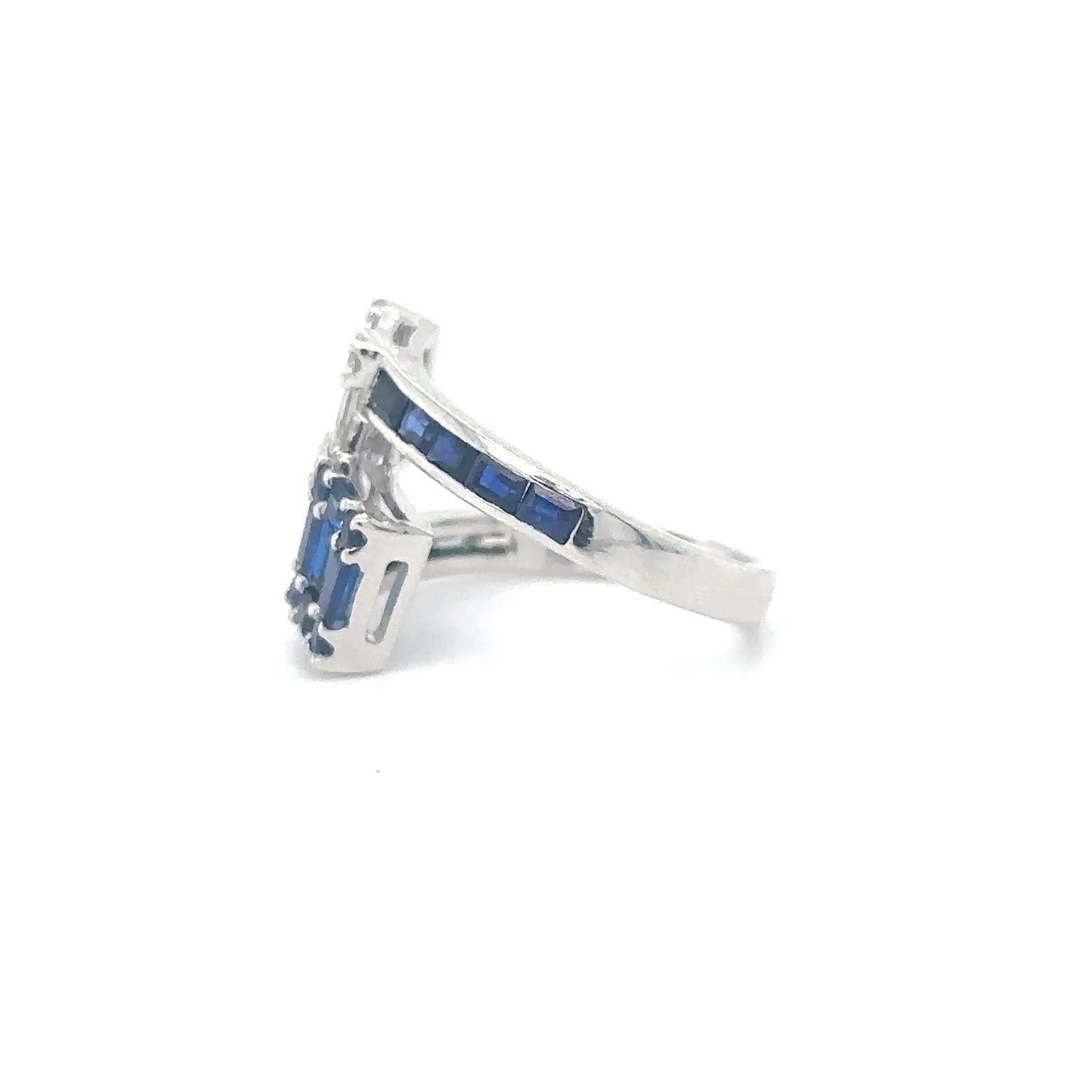 14KT WHITE GOLD SAPPHIRE DIAMOND RING