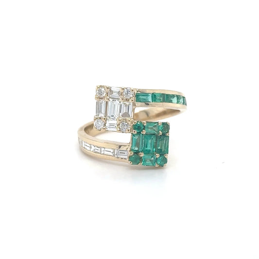 14KT YELLOW GOLD EMERALD DIAMOND RING