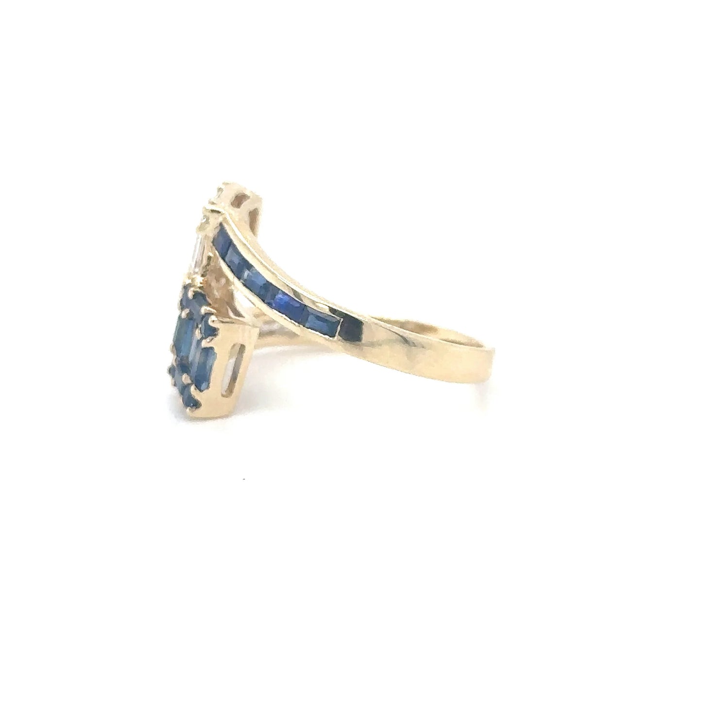 14KT YELLOW GOLD SAPPHIRE DIAMOND RING