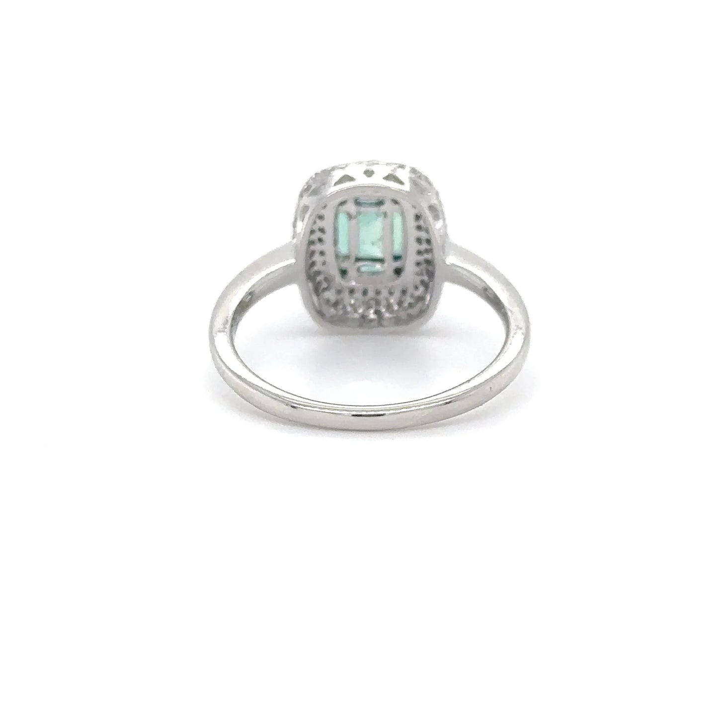 18KT WHITE GOLD BAGUETTE EMERALD AND DIAMONDS RING