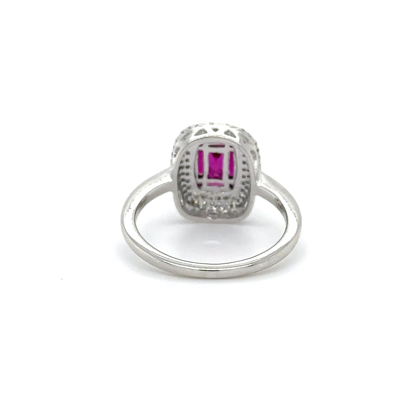 18KT WHITE GOLD BAGUETTE RUBY AND DIAMONDS RING