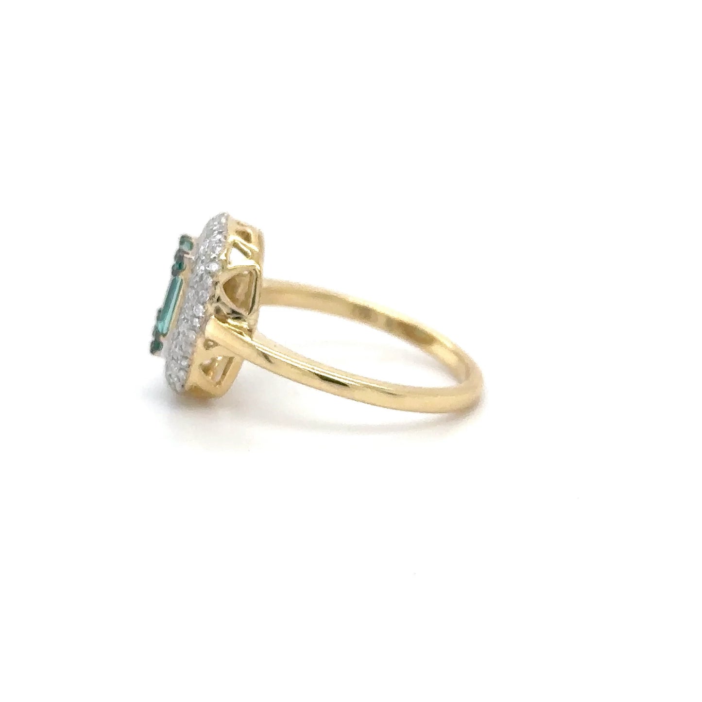 18KT YELLOW GOLD BAGUETTE EMERALD AND DIAMONDS RING