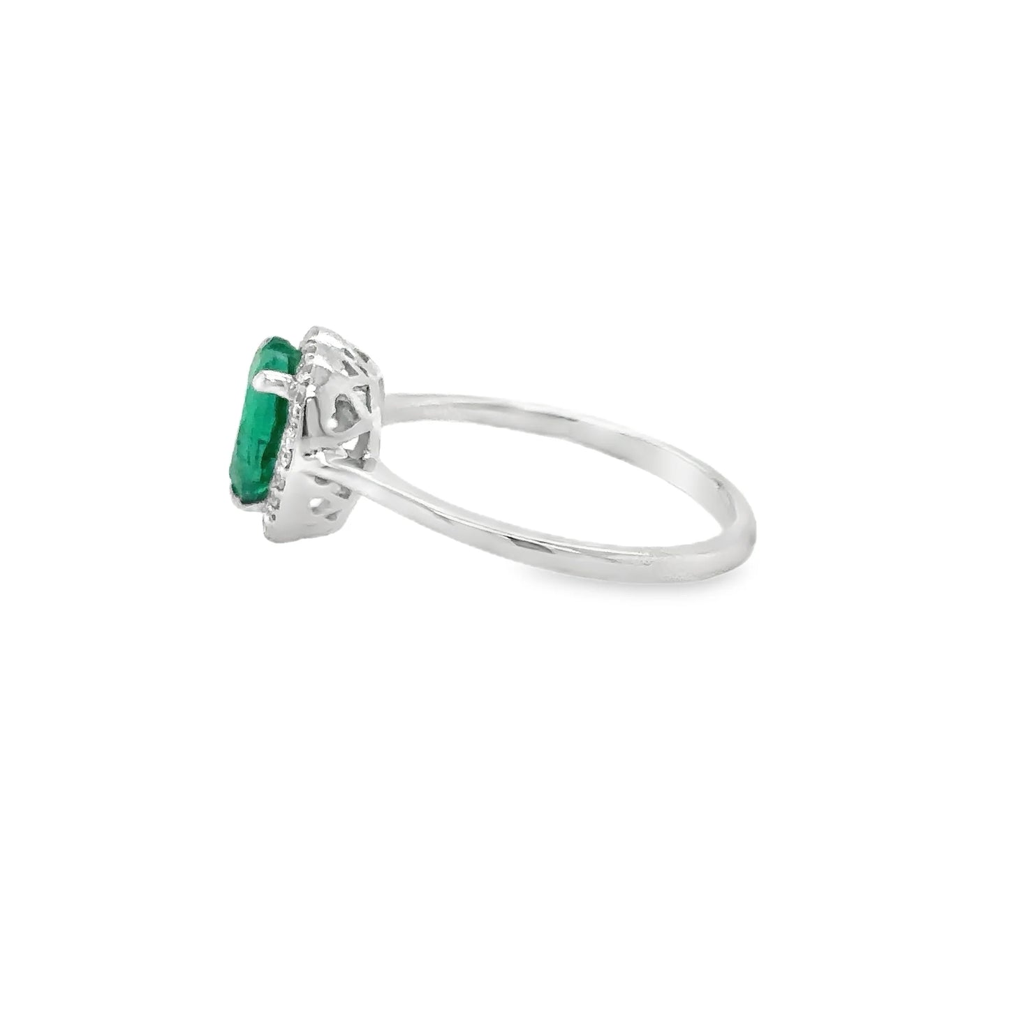 18KT WHITE GOLD HEART SHAPED EMERALD DIAMOND RING