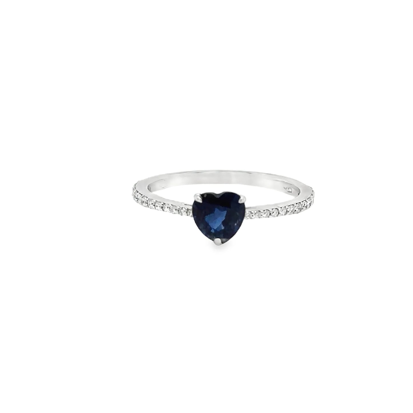 18KT WHITE GOLD HEART BLUE SAPPHIRE AND DIAMONDS RING