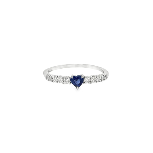 18KT WHITE GOLD HEART BLUE SAPPHIRE AND DIAMONDS RING