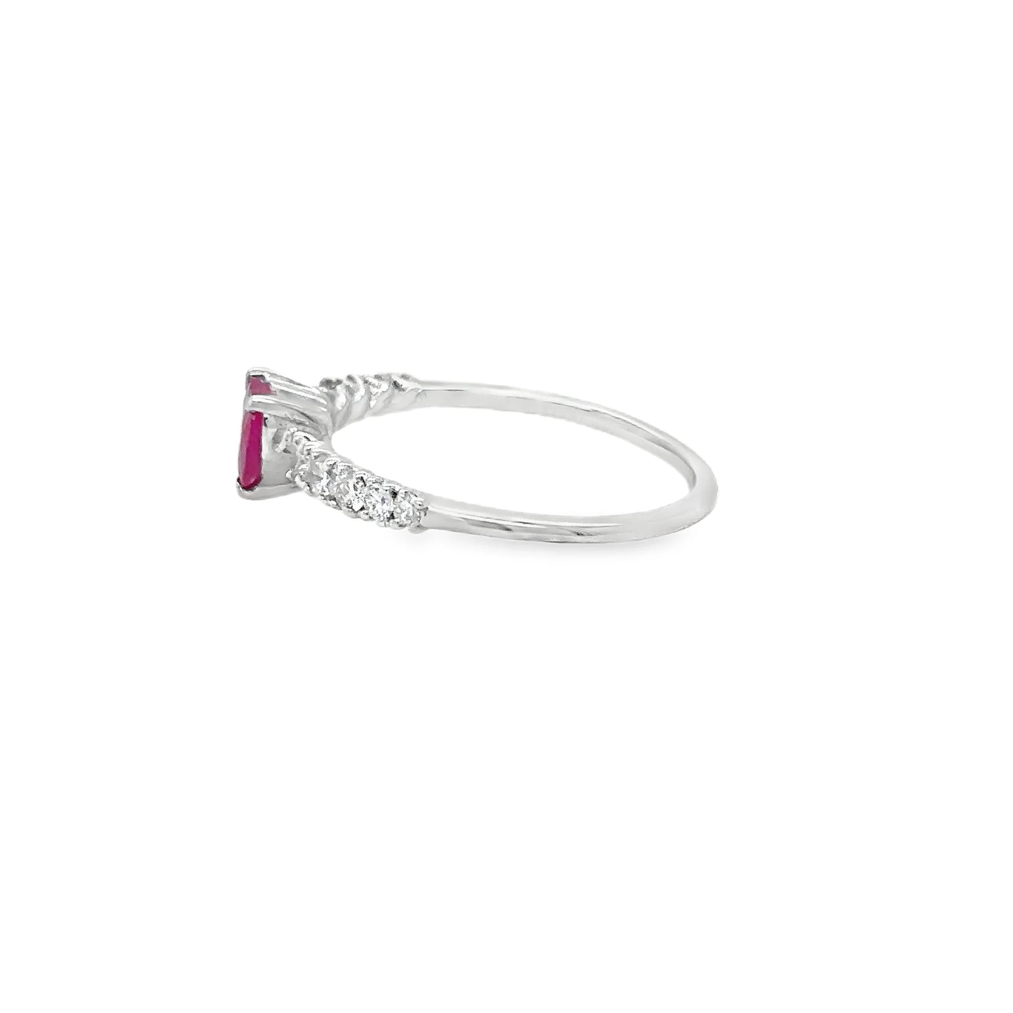 18KT WHITE GOLD HEART SHAPED RUBY DIAMOND RING