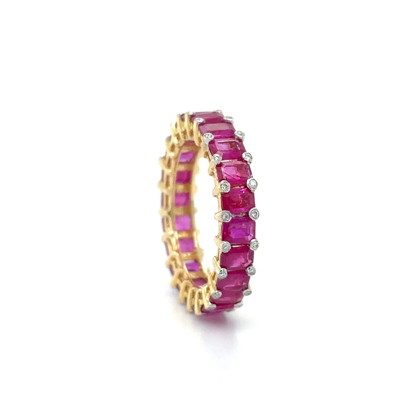 14KT YELLOW GOLD RUBY AND DIAMONDS RING