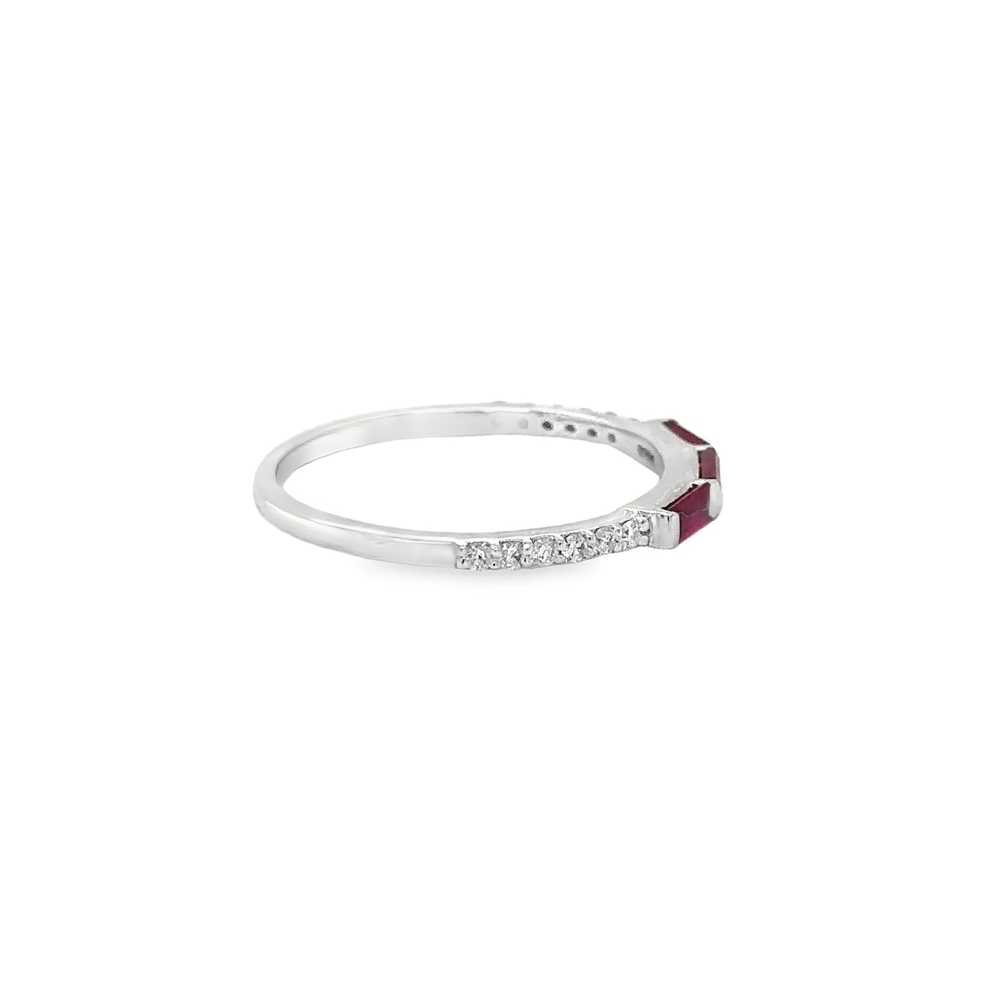 14KT WHITE GOLD RUBY AND DIAMONDS RING