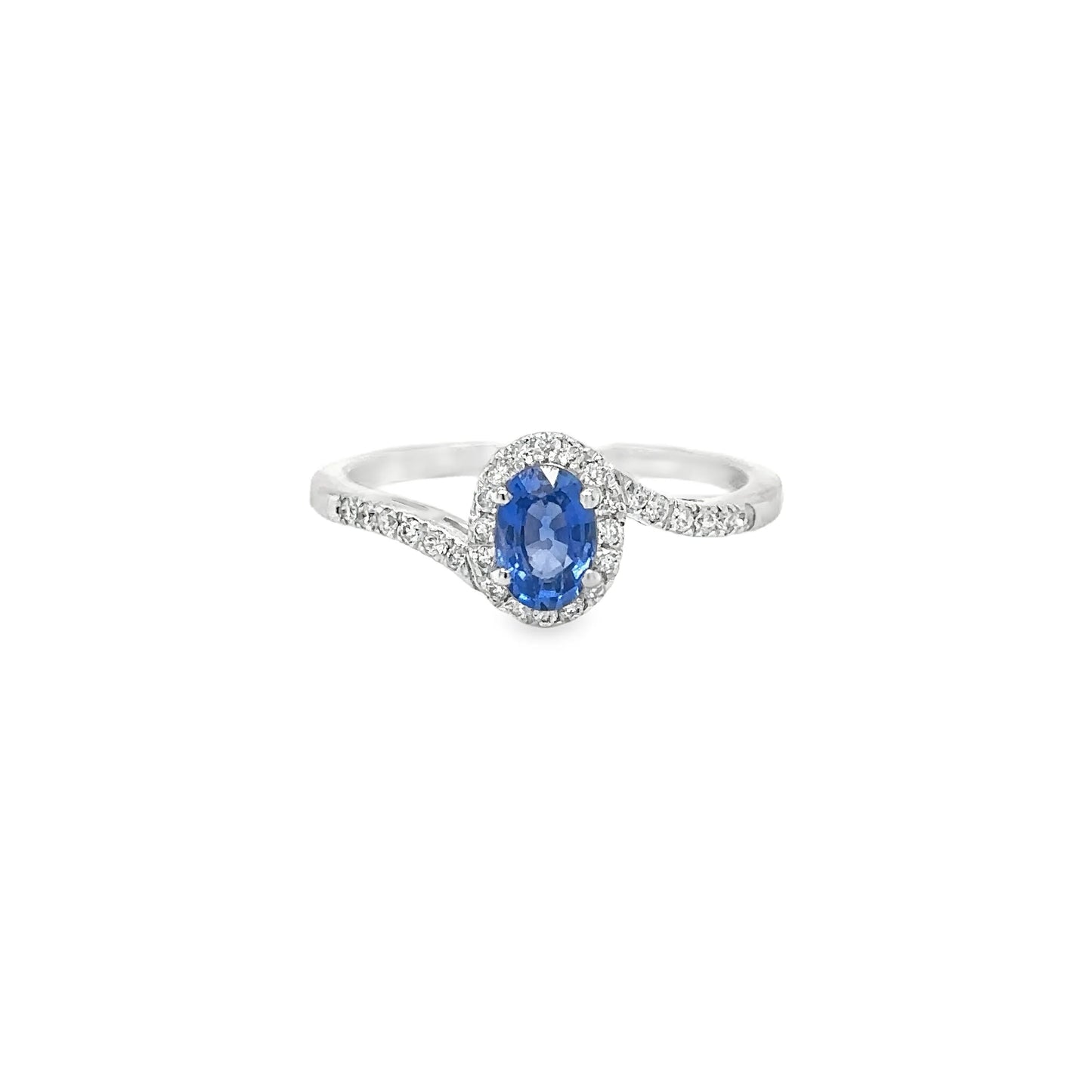 18KT WHITE GOLD BLUE SAPPHIRE AND DIAMONDS RING
