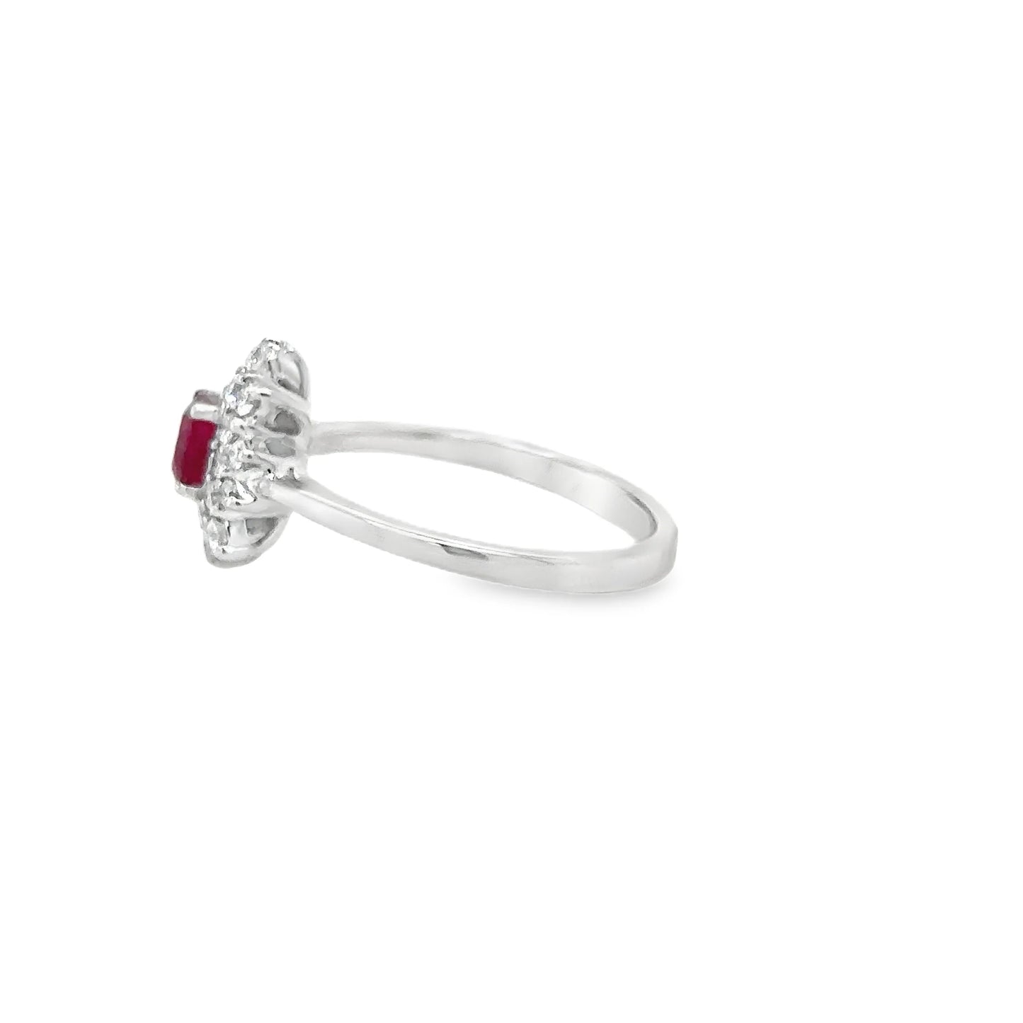 18KT WHITE GOLD RUBY AND DIAMONDS RING