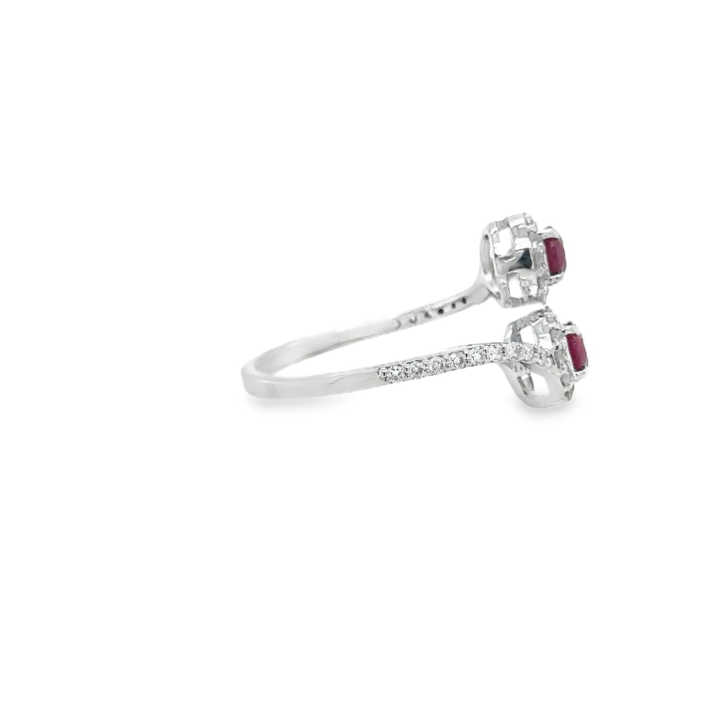 18KT WHITE GOLD RUBY AND DIAMONDS RING