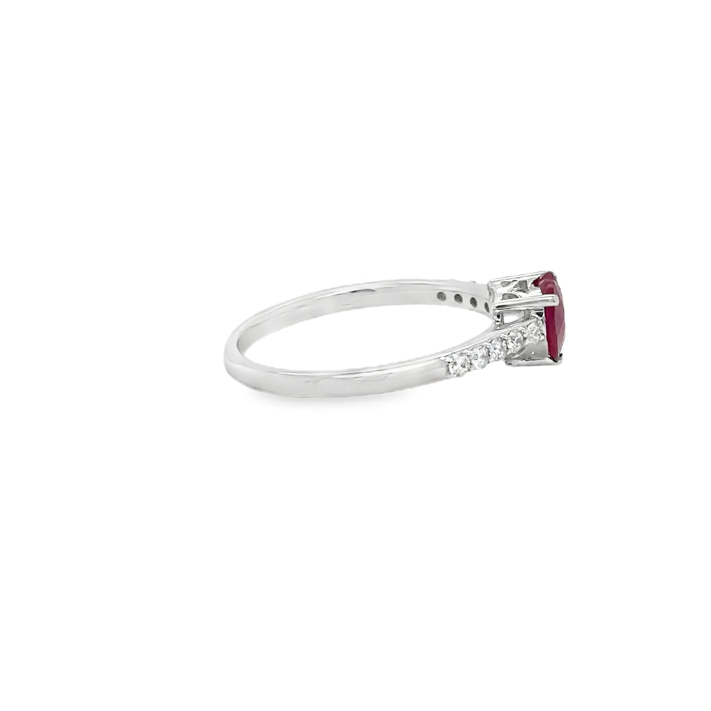 18KT WHITE GOLD HEART SHAPED RUBY DIAMOND RING