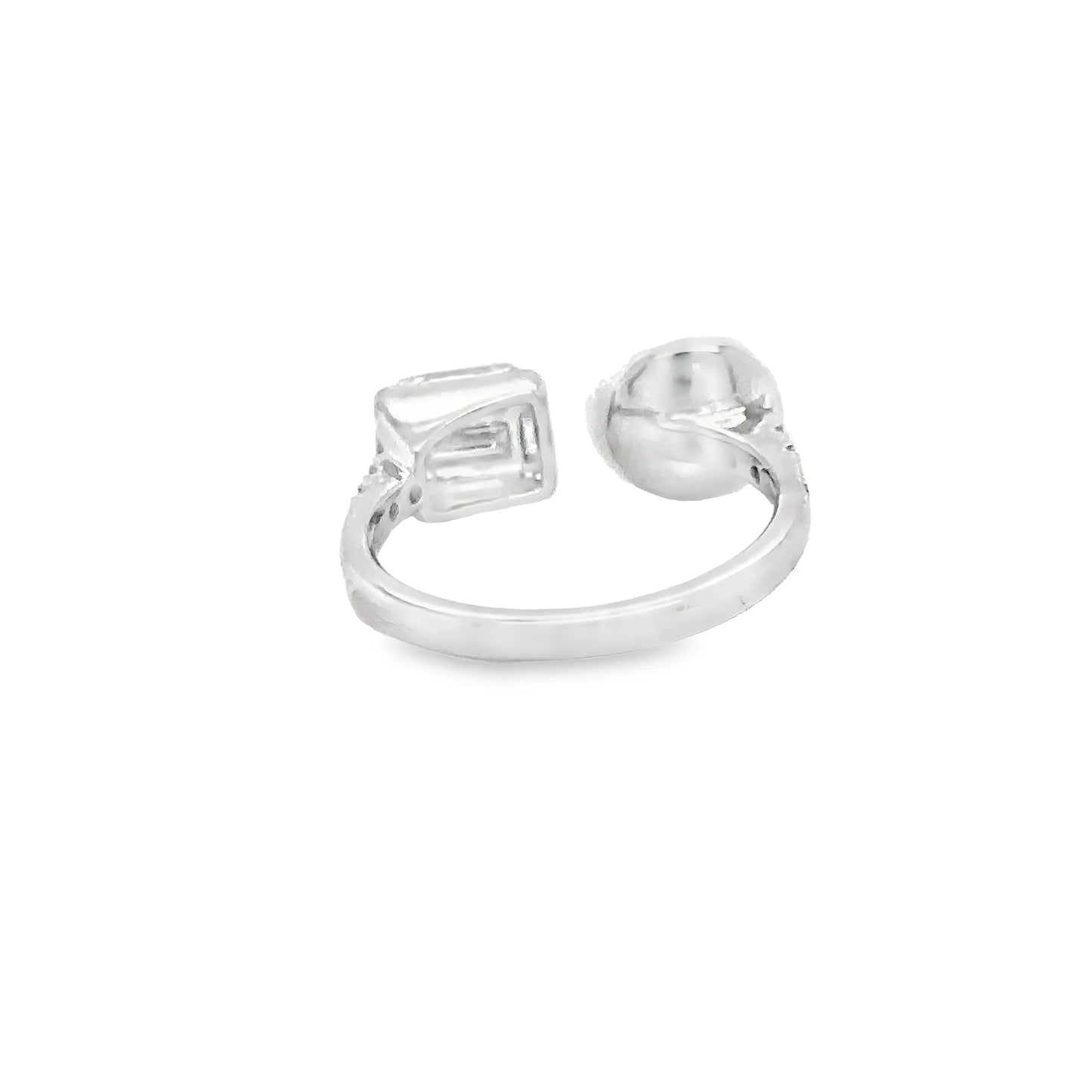 14KT WHITE GOLD FRESH WATER PEARL AND DIAMOND RING