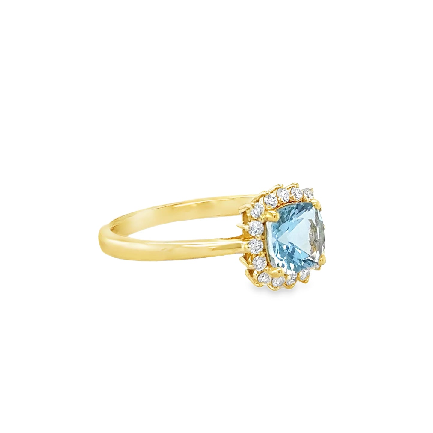14KT GOLD AQUAMARINE AND DIAMONDS RING