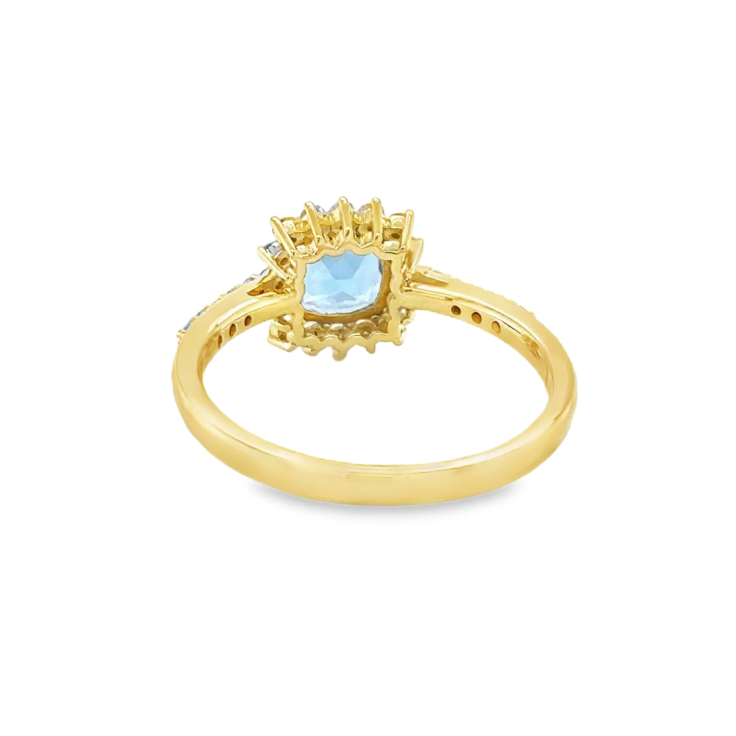 14KT GOLD AQUAMARINE AND DIAMONDS RING