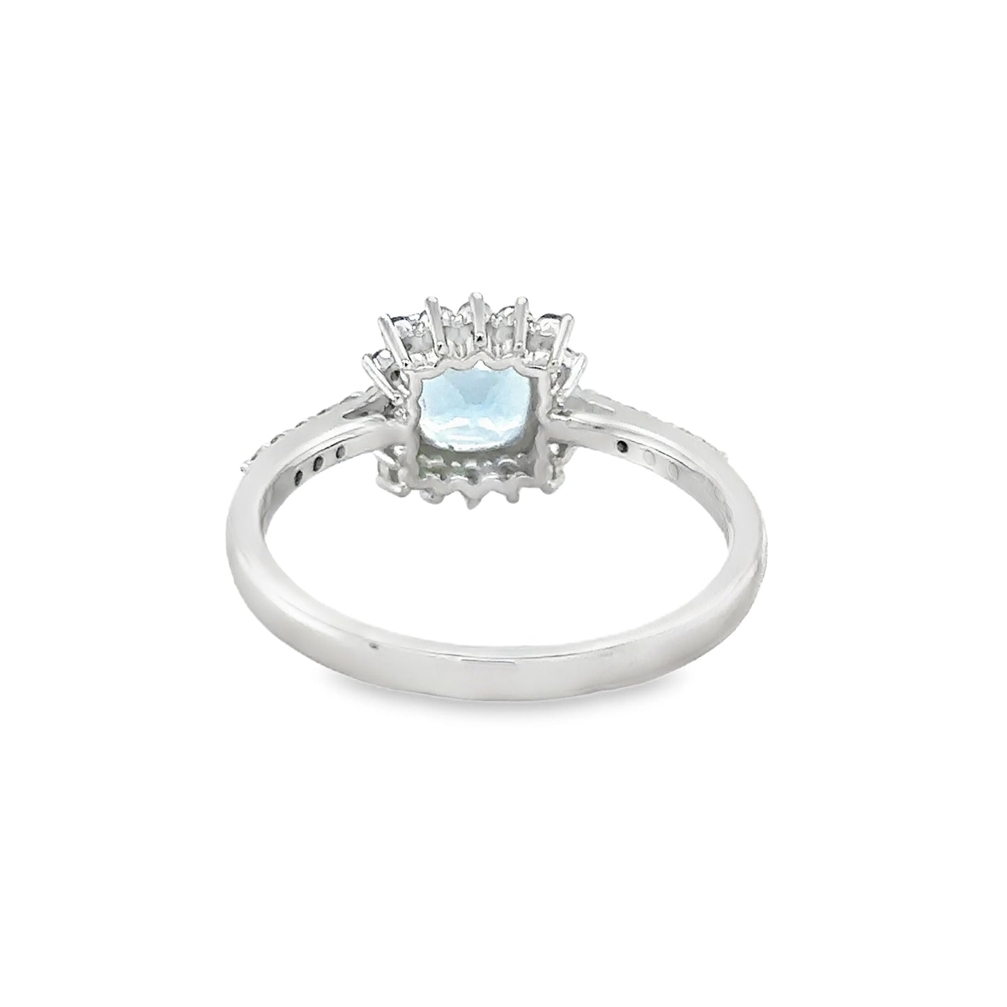 14KT GOLD AQUAMARINE AND DIAMONDS RING