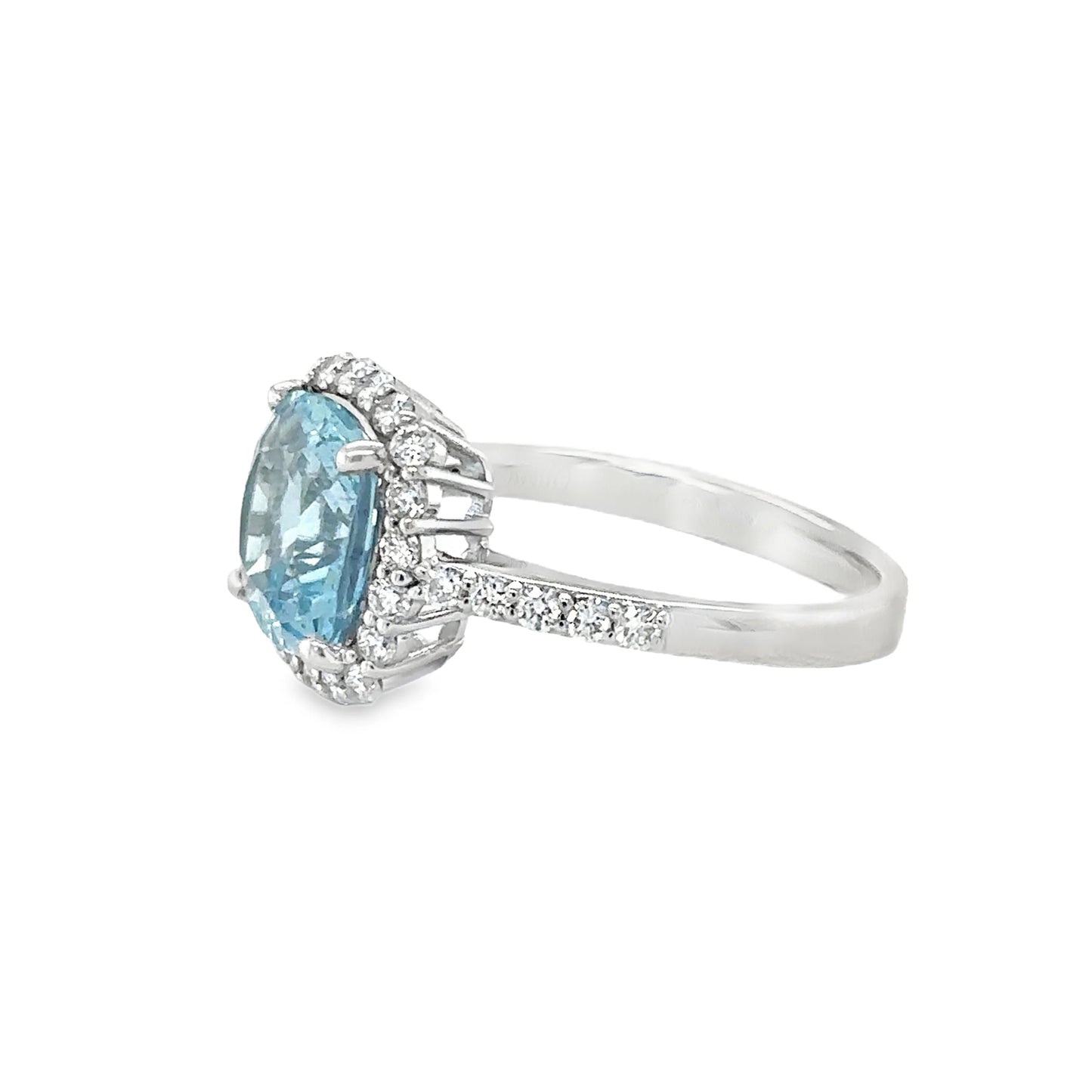 14KT WHITE GOLD AQUAMARINE AND DIAMONDS RING
