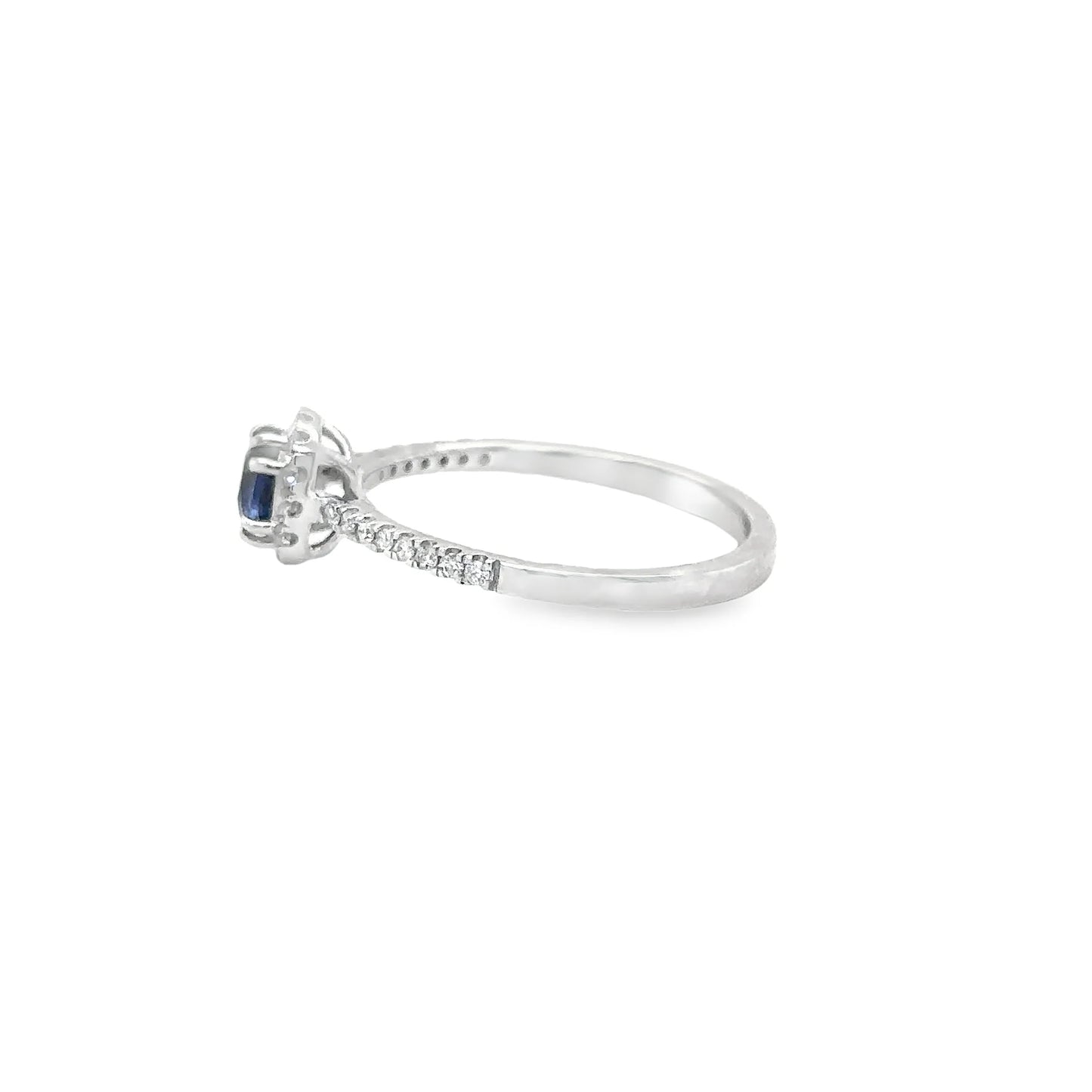 14KT WHITE GOLD CEYLON SAPPHIRE AND DIAMONDS RING