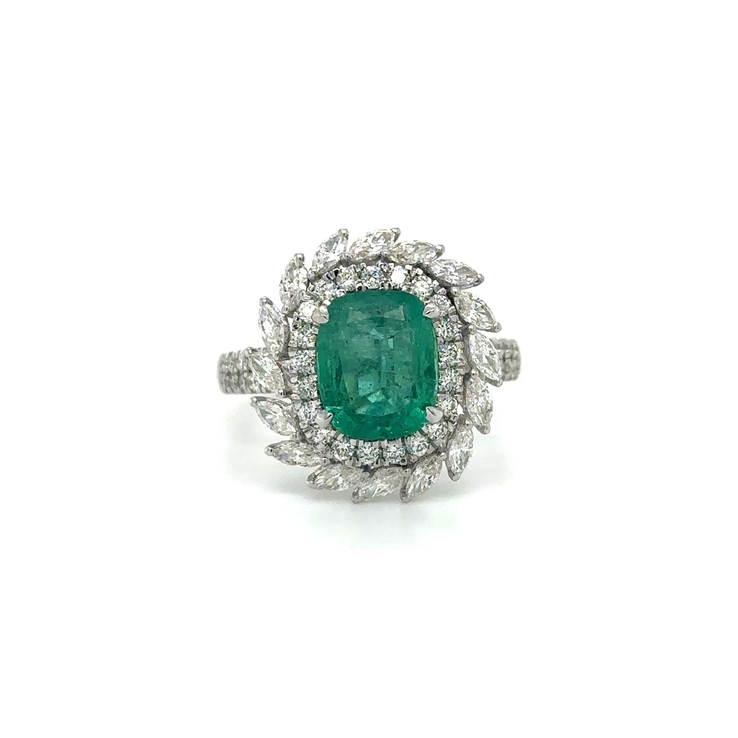 18K WHITE GOLD EMERALD AND DIAMOND RING