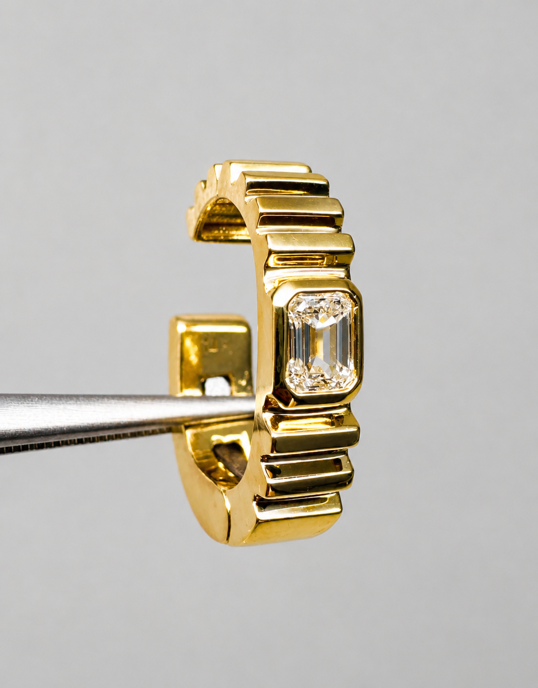 14K RIBBED EAR CUFF, 0.21 TCW EMERALD CUT BEZEL DIA, ANY GOLD COLOR