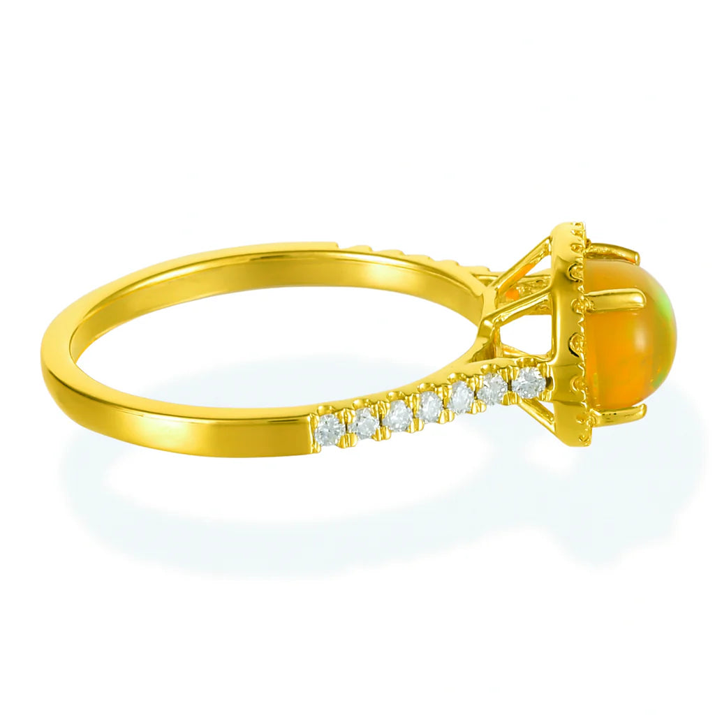 DIAMOND / STONE OVAL SHAPE RING