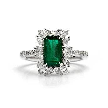 18KT WHITE GOLD EMERALD AND DIAMONDS RING