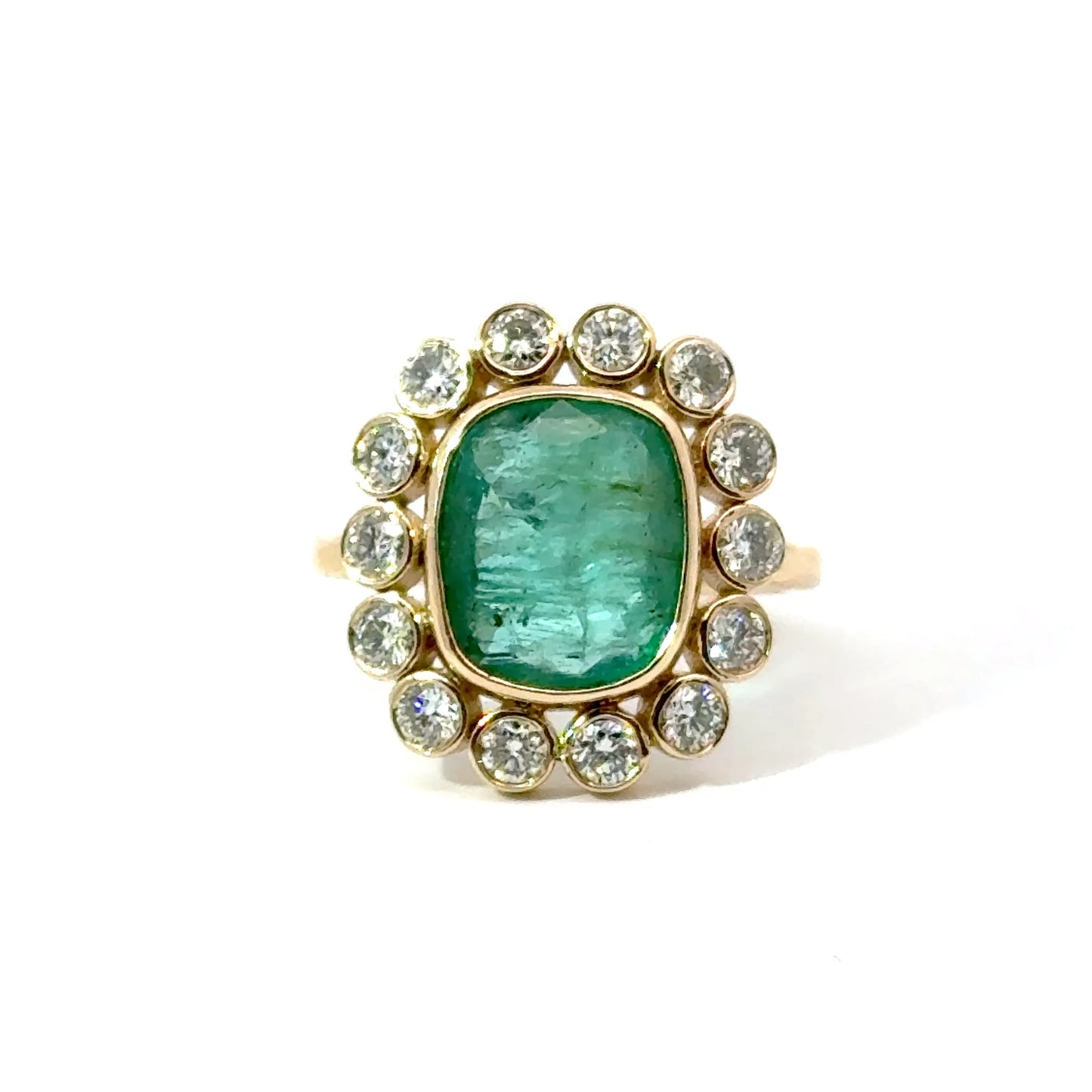 EMERALD DIAMOND RING