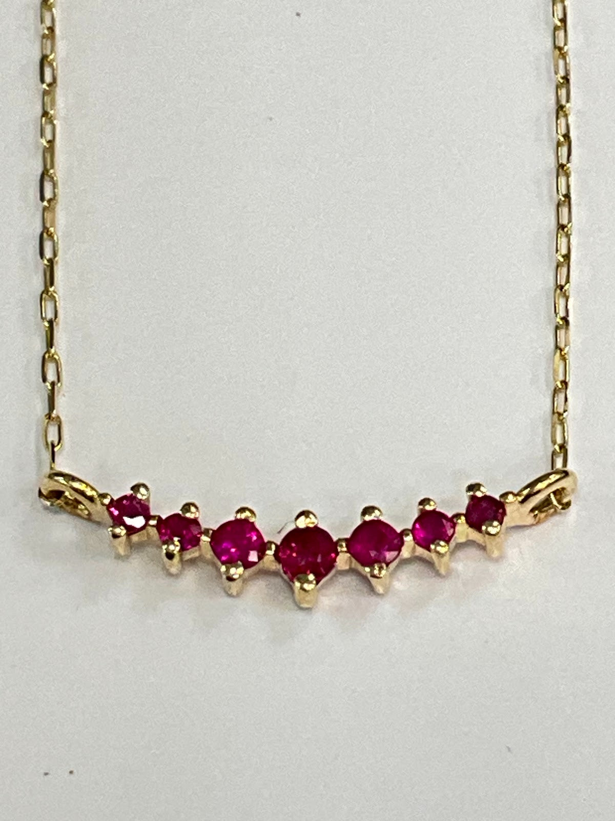 14KT YELLOW GOLD RUBY SMILE NECKLACE 18"