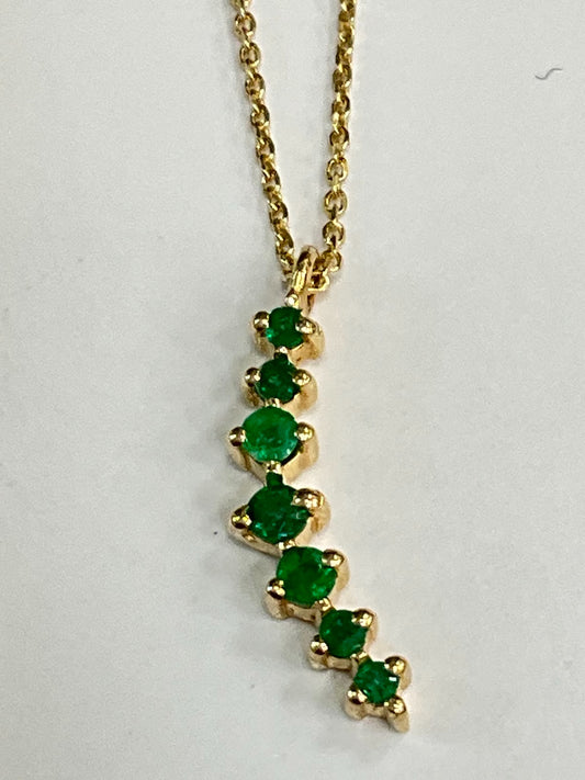 14KT YELLOW GOLD EMERALD CRESCENT NECKLACE 18"