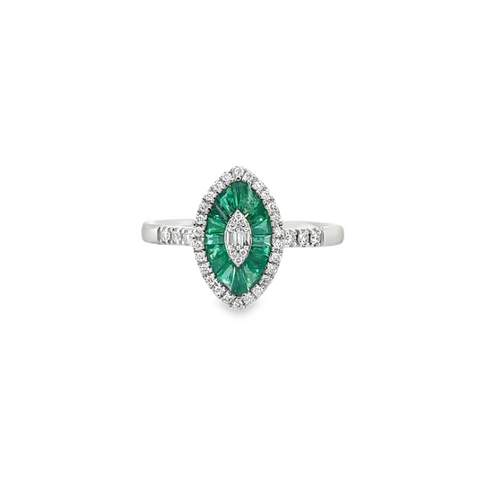 14KT WHITE GOLD EMERALD AND DIAMONDS MARQUISE RING