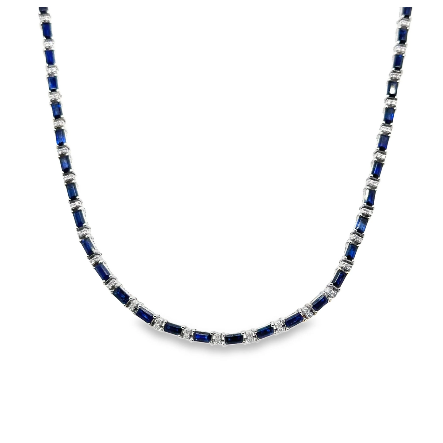 18KT GOLD DIAMOND AND BLUE SAPPHIRE NECKLACE
