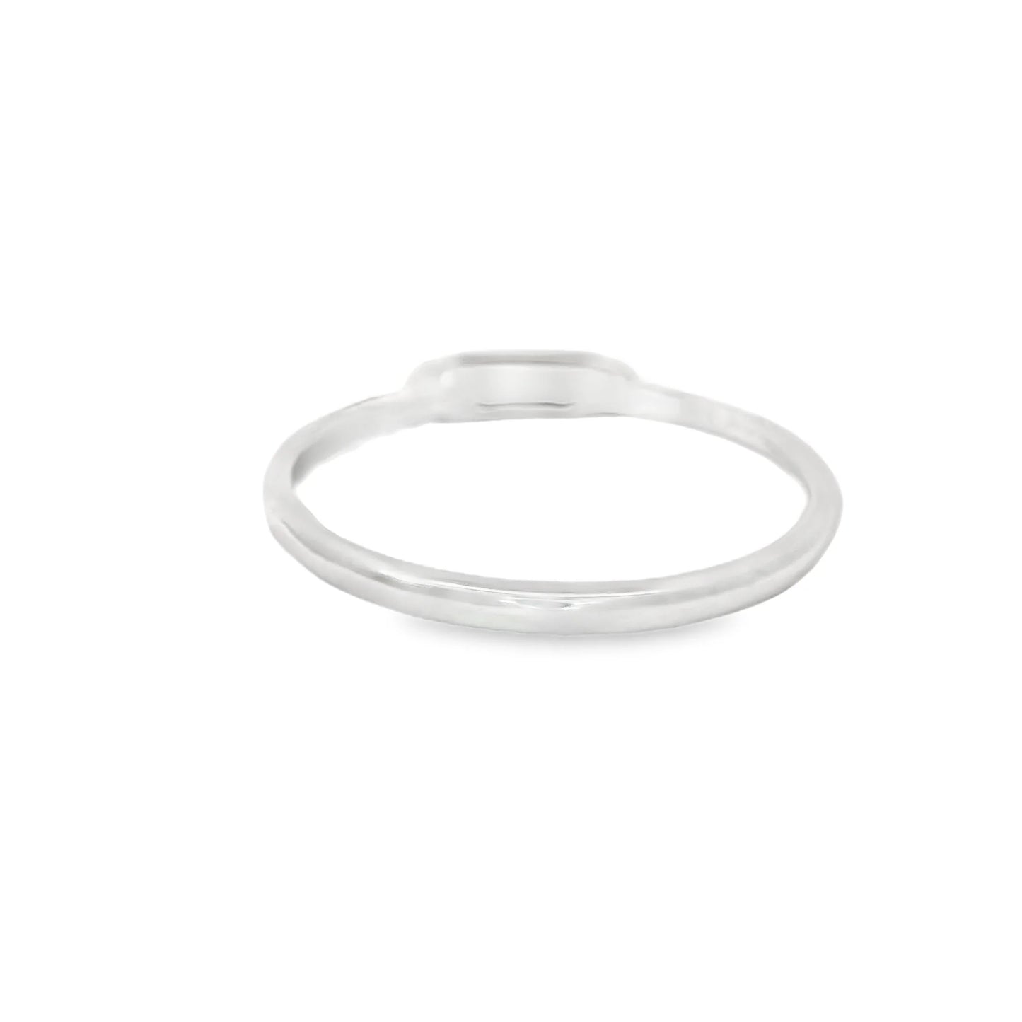 18KT WHITE GOLD RUBY AND DIAMOND RING