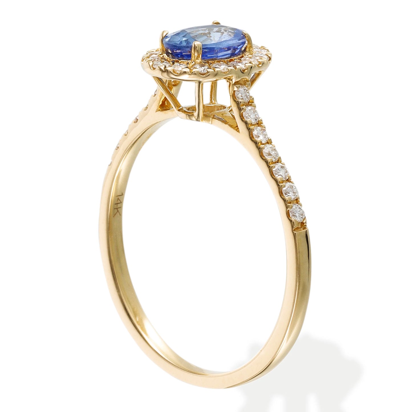 DIAMOND / STONE OVAL SHAPE RING