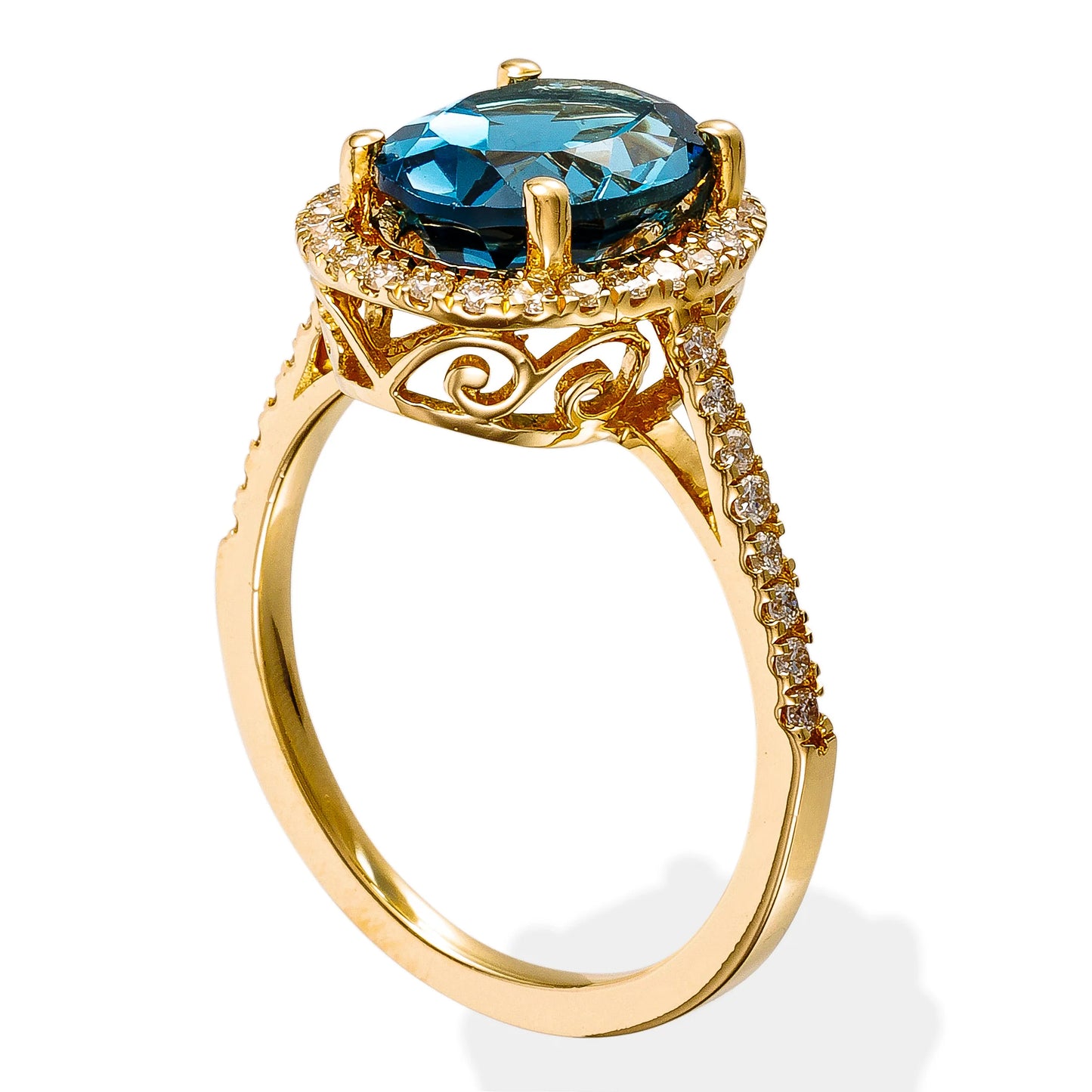 DIAMOND / STONE OVAL SHAPE RING