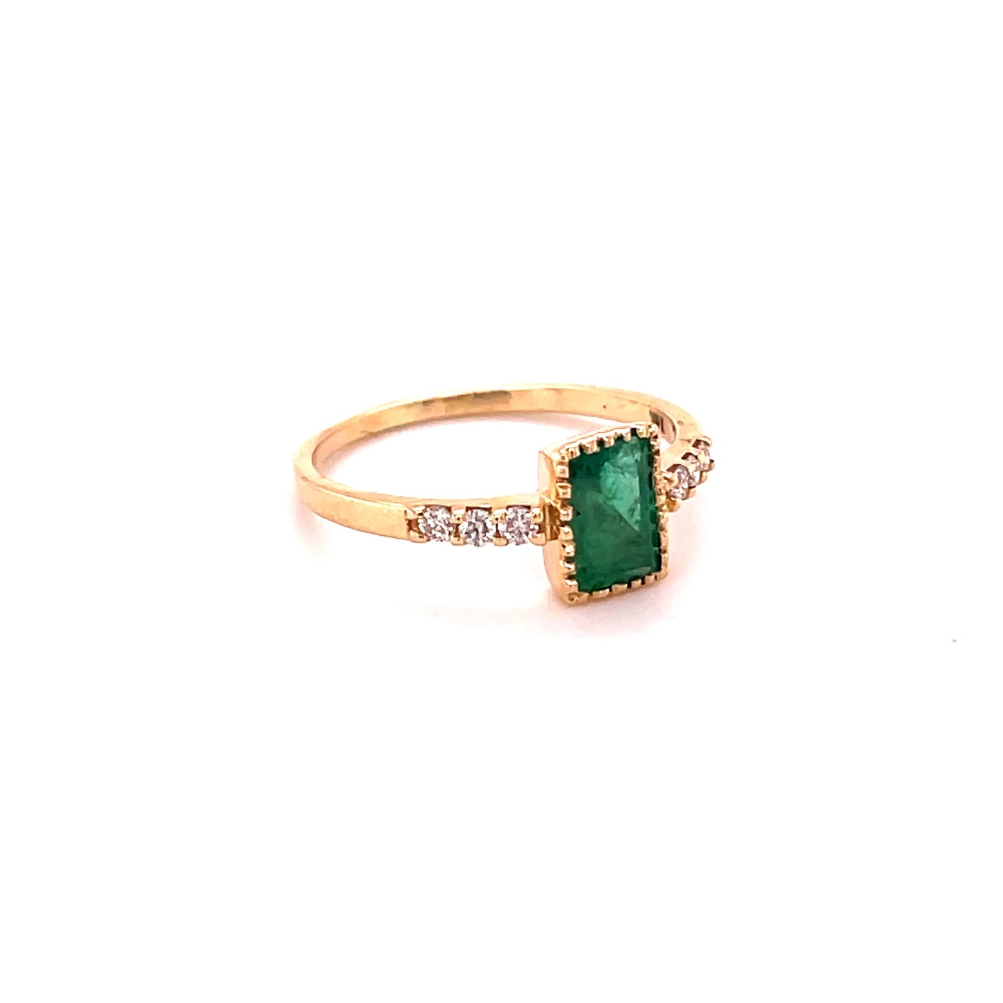 14KT GOLD EMERALD RING WITH DIAMONDS