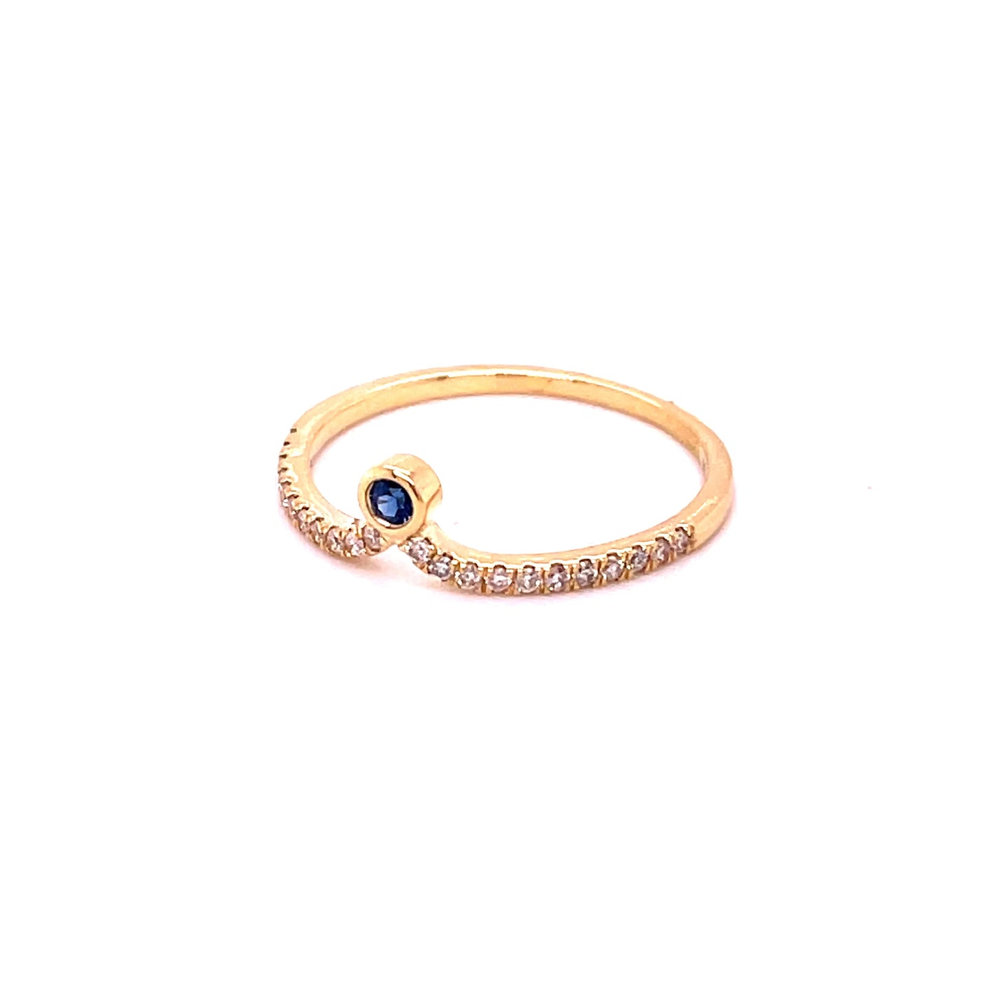 14KT GOLD BLUE SAPPHIRE RING WITH DIAMONDS