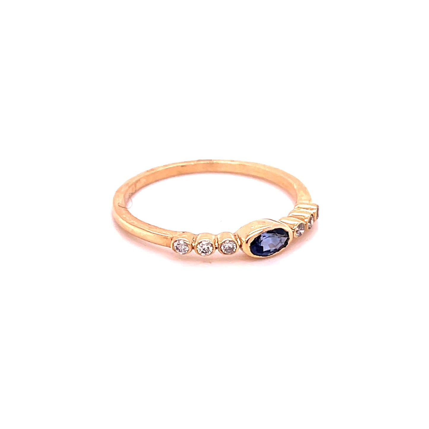 14KT GOLD BLUE SAPPHIRE RING WITH DIAMONDS