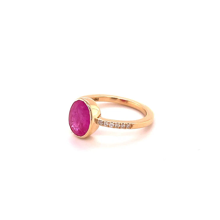 14KT GOLD RUBY RING WITH DIAMONDS