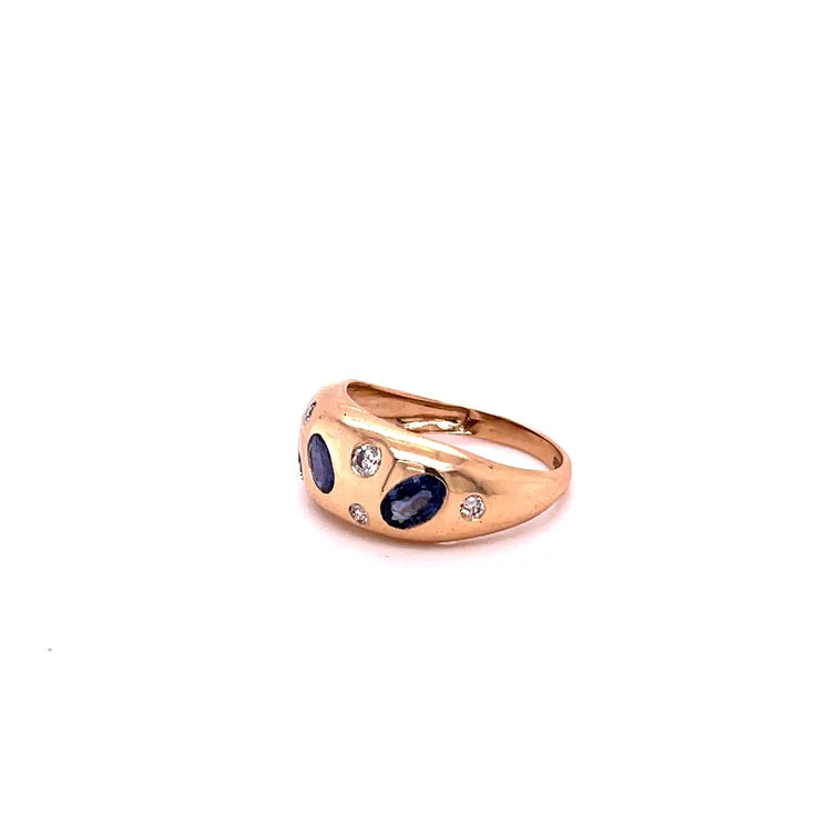 14KT YELLOW GOLD BLUE SAPPHIRE RING WITH DIAMONDS