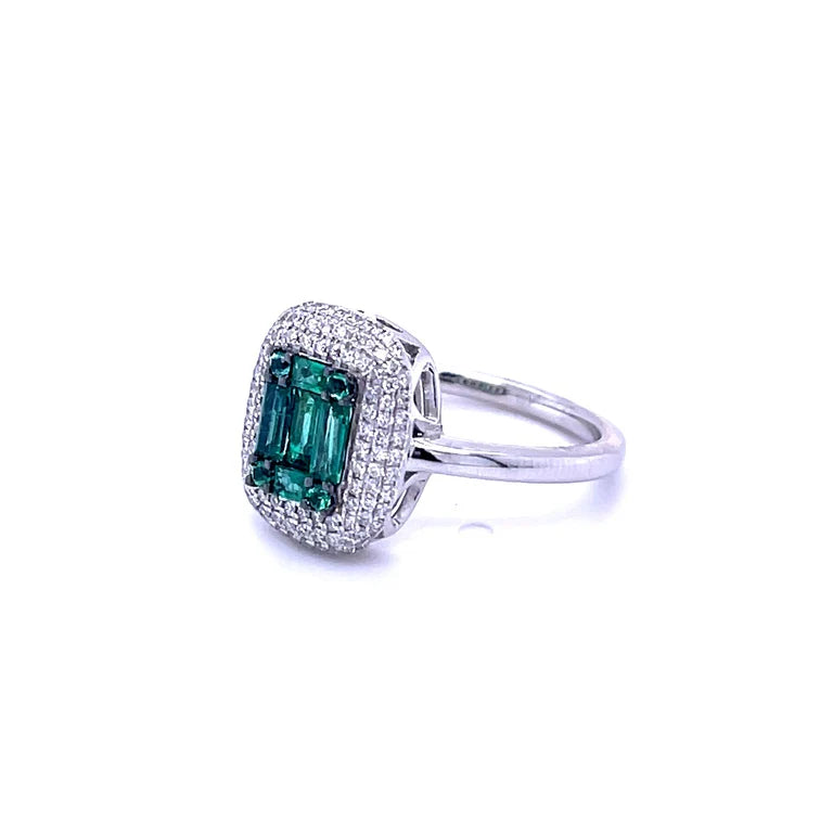 18KT WHITE GOLD EMERALD BAGUETTE DIAMOND RING