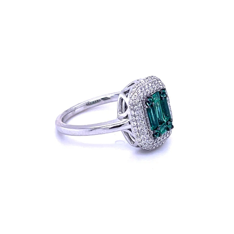 18KT WHITE GOLD EMERALD BAGUETTE DIAMOND RING