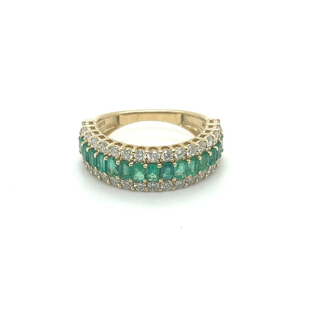 YELLOW GOLD EMERALD AND DIAMOND RING