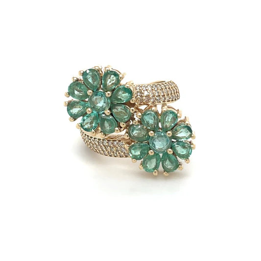 EMERALD DIAMOND RING