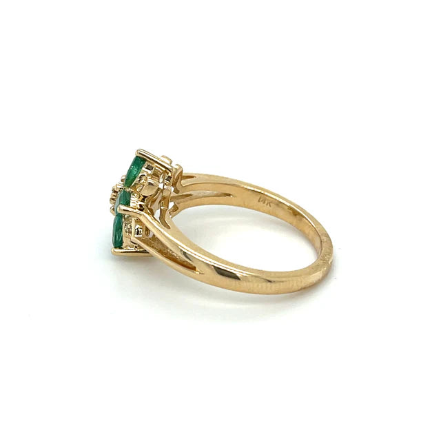 EMERALD DIAMOND RING