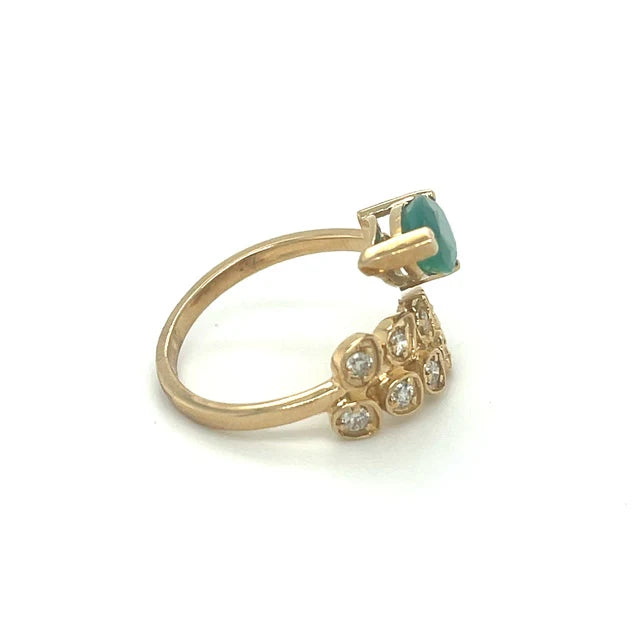 EMERALD DIAMOND RING