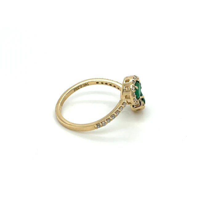 14KT EMERALD PEAR SHAPE WITH DIAMOND RING