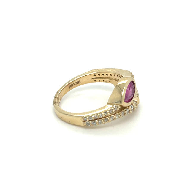 14KT YELLOW GOLD PINK SAPPHIRE DIAMOND RING